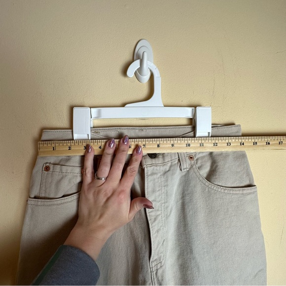 Levis Vintage 550 Jeans Tan Relaxed Fit Tapered Leg Womens Size 9 Med Y2K - Picture 13 of 16